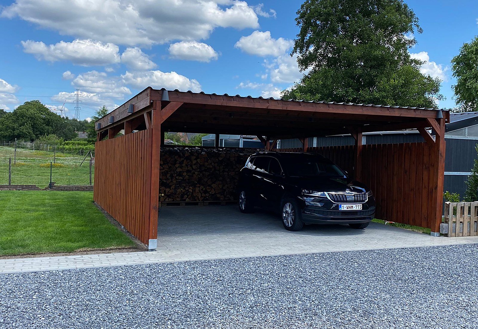 Camper & caravan carports